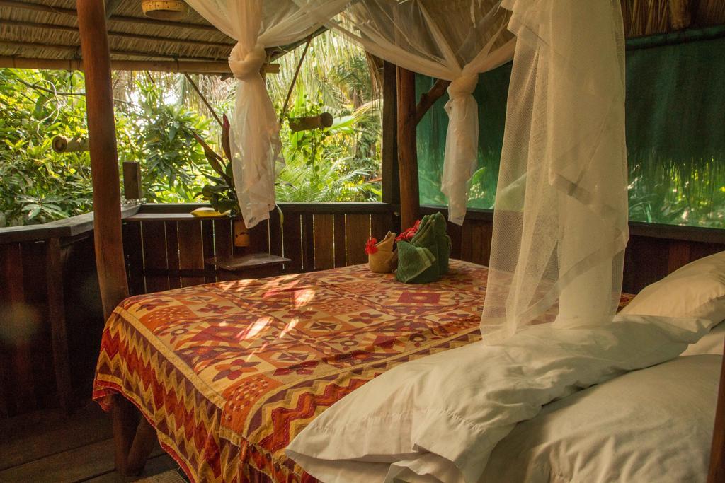 Finca Exotica Eco Lodge Carate Exteriör bild