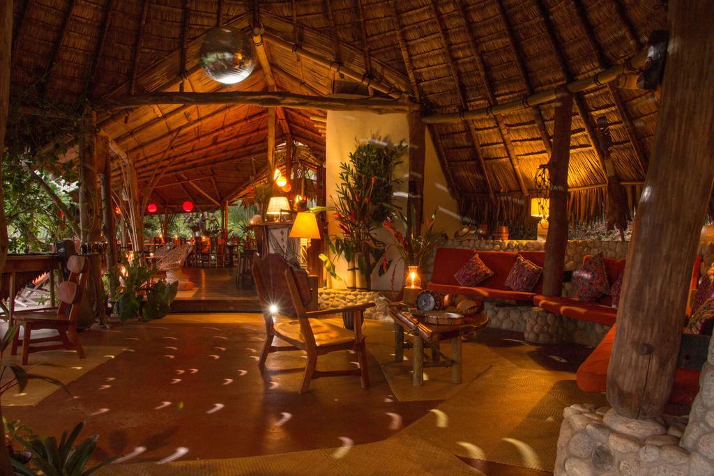 Finca Exotica Eco Lodge Carate Exteriör bild